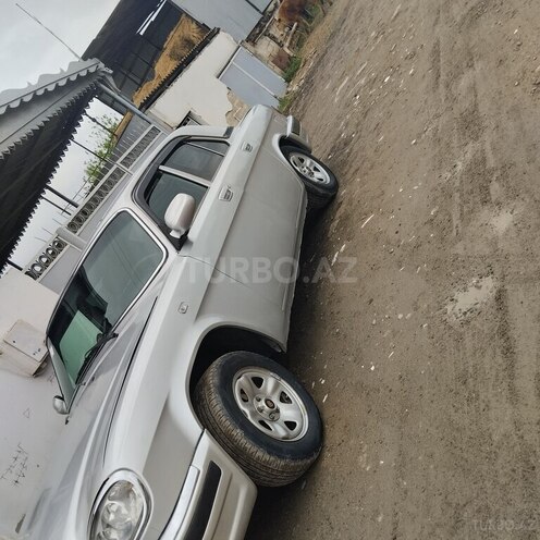 GAZ 3110 2005, 300,000 km - 2.4 l - Şirvan
