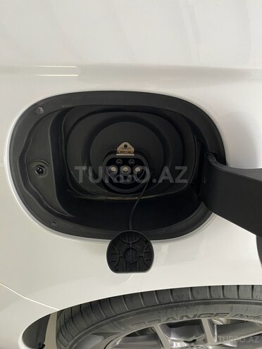BYD Seal 06-17