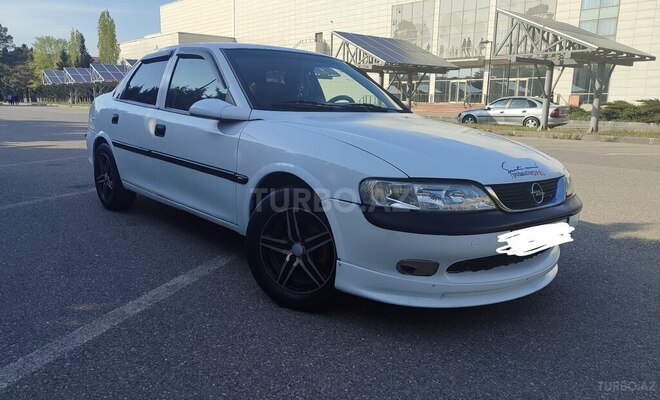 Opel Vectra 1998, 527,000 km - 1.8 l - Sumqayıt