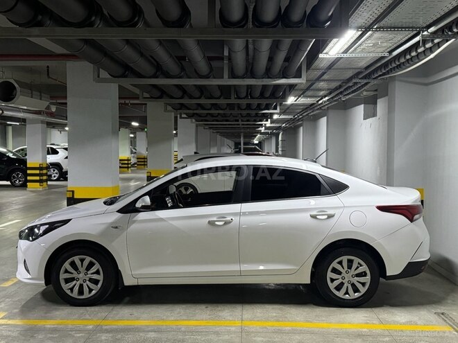 Hyundai Accent 2021, 119,000 km - 1.6 л - Bakı