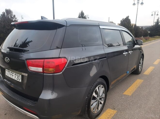 Kia Carnival 2015, 230,000 km - 2.2 l - Bakı