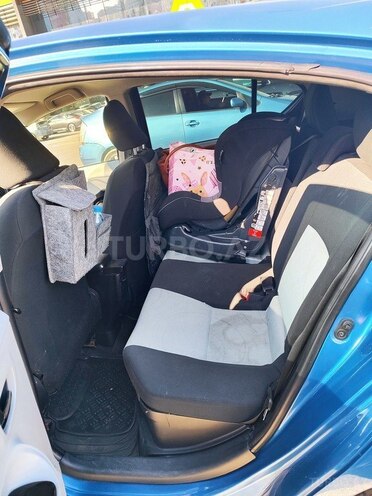 Toyota Prius C 2014, 192,000 km - 1.5 л - Bakı