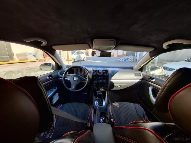 Volkswagen Jetta 2006, 268,000 km - 2.0 l - Bakı