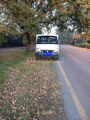 GAZ 330202-740 2004, 350,000 km - 2.5 l - Qax
