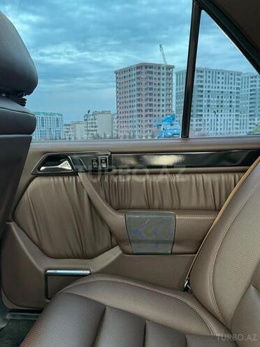 Mercedes E 280 1993, 350,000 km - 2.8 l - Bakı