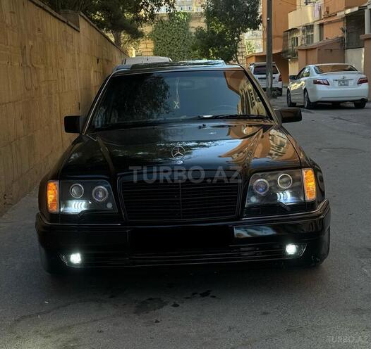 Mercedes E 280 1993, 350,000 km - 2.8 l - Bakı