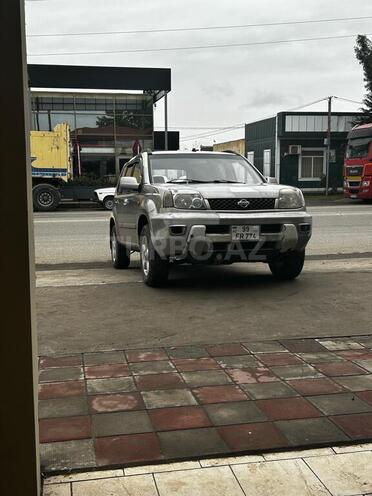 Nissan X-Trail 2002, 472,504 km - 2.0 l - Sabirabad