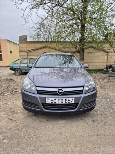 Opel Astra 2006, 170,600 km - 1.3 l - Salyan
