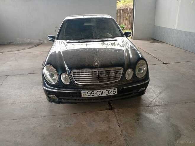 Mercedes E 240 2003, 250,000 km - 2.6 l - Saatlı