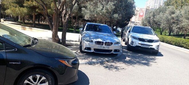 BMW 528 2012, 307,000 km - 2.0 l - Bakı