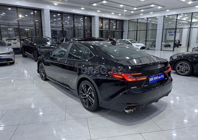 Toyota Camry-6