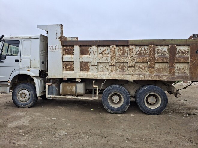 HOWO Sinotruk 2012, 100,000 km - 9.7 l - Bakı