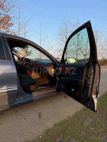 Mercedes E 220 d 2007, 466,747 km - 2.2 l - Bakı