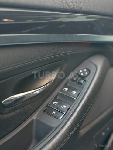 BMW 520 2016, 240,100 km - 2.0 l - Bakı