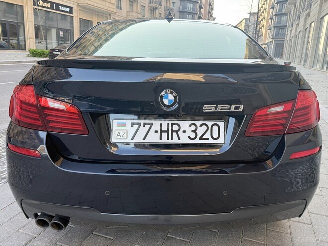 BMW 520 2016, 240,100 km - 2.0 l - Bakı