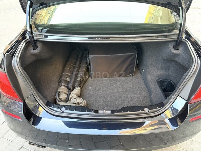 BMW 520 2016, 240,100 km - 2.0 l - Bakı