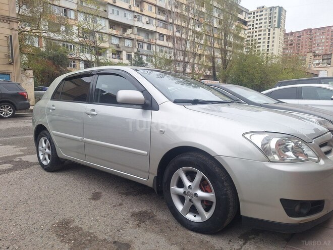 Toyota Corolla 2006, 220,000 km - 1.4 l - Bakı