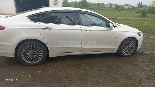Ford Fusion (North America) 2014, 200,000 km - 2.0 l - Masallı