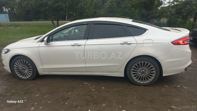 Ford Fusion (North America) 2014, 200,000 km - 2.0 l - Masallı