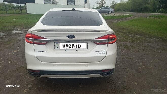 Ford Fusion (North America) 2014, 200,000 km - 2.0 l - Masallı