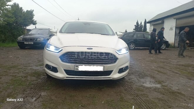 Ford Fusion (North America) 2014, 200,000 km - 2.0 l - Masallı