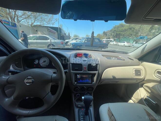 Nissan Sunny 2011, 182,000 km - 1.3 l - Bakı