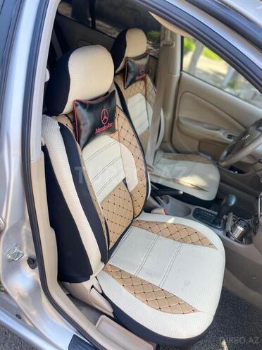 Nissan Sunny 2011, 182,000 km - 1.3 l - Bakı