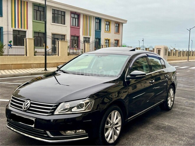 Volkswagen Passat 2013, 289,000 km - 1.8 l - Bakı