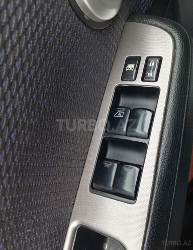 Nissan Tiida 2008, 380,850 km - 1.5 l - Masallı