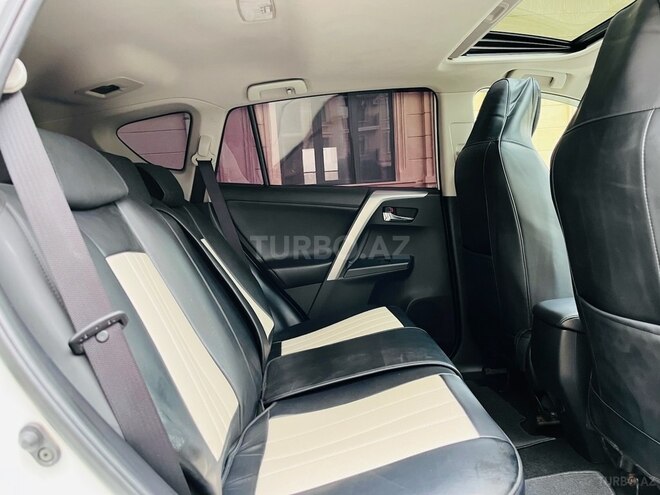 Toyota RAV4 2018, 92,000 km - 2.5 l - Bakı