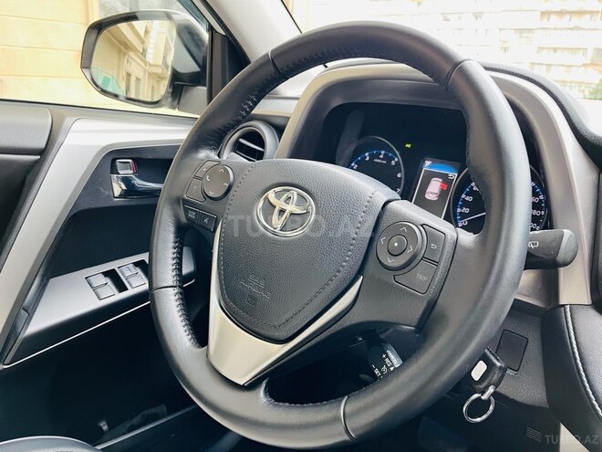 Toyota RAV4 2018, 92,000 km - 2.5 l - Bakı