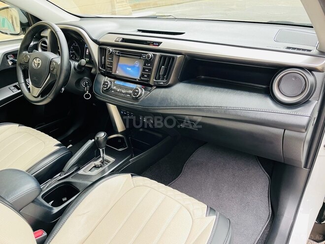 Toyota RAV4 2018, 92,000 km - 2.5 l - Bakı