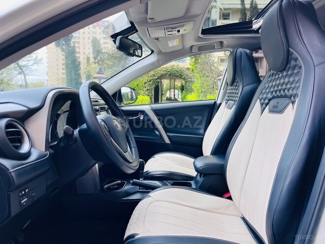 Toyota RAV4 2018, 92,000 km - 2.5 l - Bakı