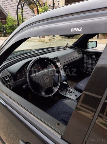 Mercedes C 180 1997, 301,404 km - 1.8 l - Gəncə