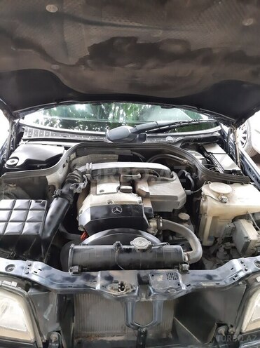 Mercedes C 180 1997, 301,404 km - 1.8 l - Gəncə