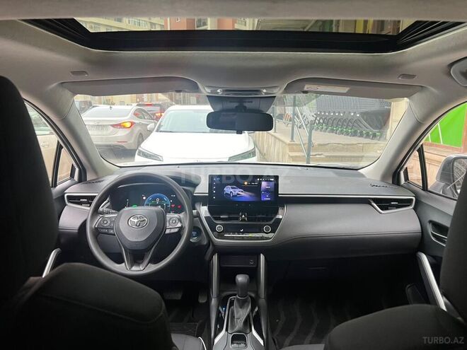 Toyota Corolla Cross 2024, 39,000 km - 2.0 l - Bakı