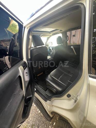 Toyota Land Cruiser Prado 2014, 210,000 km - 2.7 л - Bakı