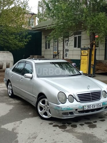 Mercedes E 220 d 2001, 456,820 km - 2.2 л - Bakı