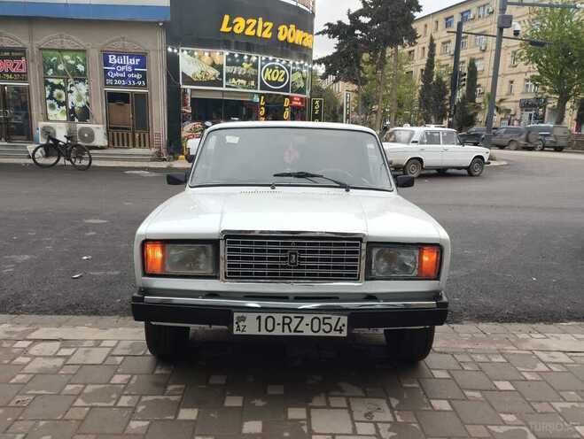 LADA (VAZ) 2107 2006, 87,665 km - 1.6 l - Salyan