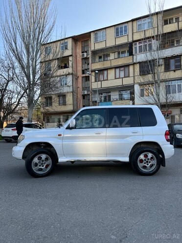 Mitsubishi Pajero io 1999, 500,000 km - 1.8 l - Bakı
