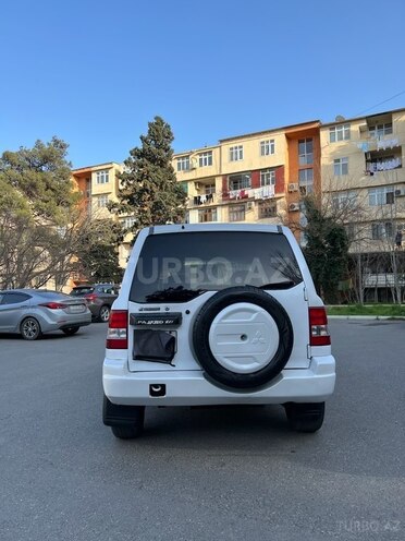 Mitsubishi Pajero io 1999, 500,000 km - 1.8 l - Bakı