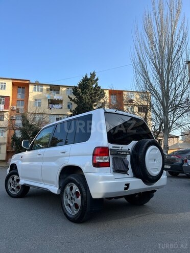 Mitsubishi Pajero io 1999, 500,000 km - 1.8 l - Bakı