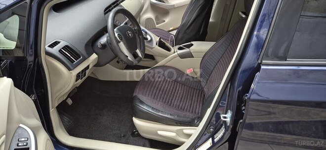 Toyota Prius 2013, 200,000 km - 1.8 l - Bakı