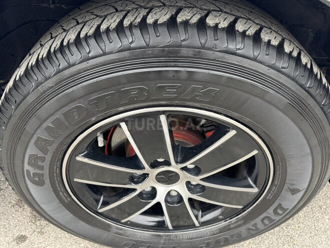 Mitsubishi Pajero 2003, 295,000 km - 3.0 л - Sumqayıt