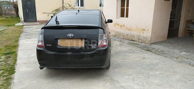 Toyota Prius 2005, 287,000 km - 1.5 l - Yevlax
