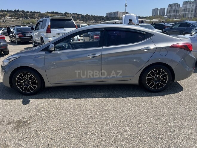 Hyundai Avante 2014, 245,000 km - 1.6 l - Bakı