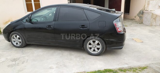 Toyota Prius 2005, 287,000 km - 1.5 l - Yevlax