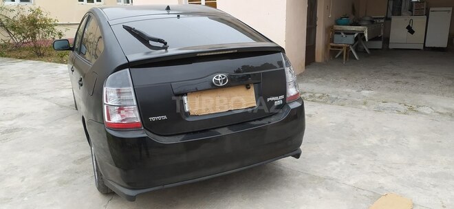 Toyota Prius 2005, 287,000 km - 1.5 l - Yevlax