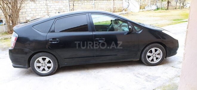 Toyota Prius 2005, 287,000 km - 1.5 l - Yevlax