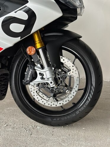 Aprilia  2024, 0 km - 0.6 l - Bakı
